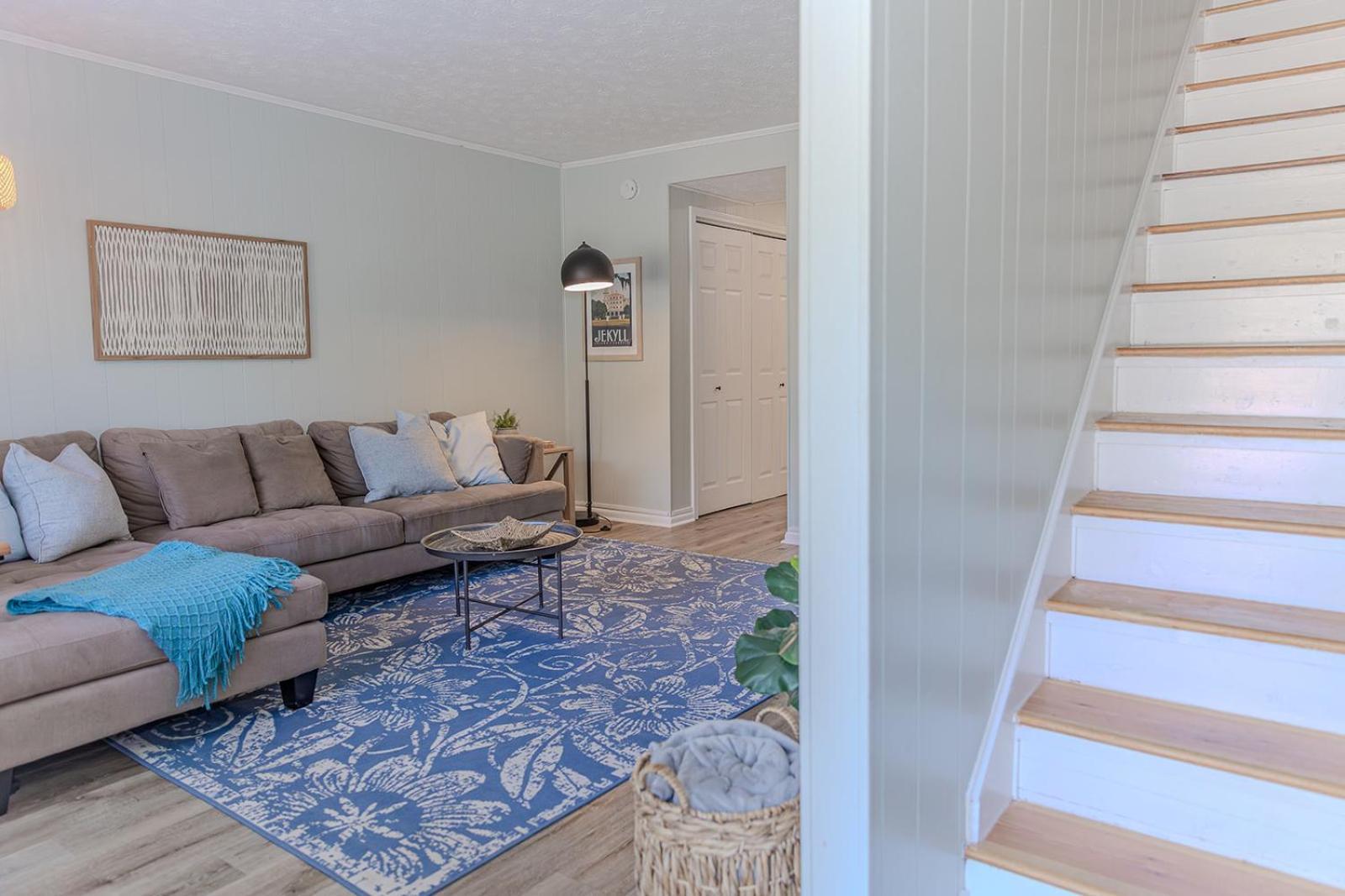 Coastal Cottage 1/2 Mile From Covington Square 外观 照片